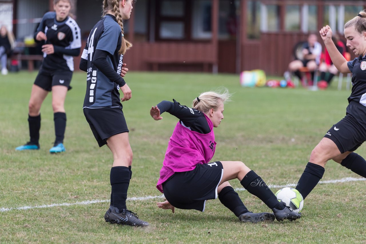 Bild 115 - Frauen Grossenasper SV - SV Steinhorst/Labenz : Ergebnis: 1:3